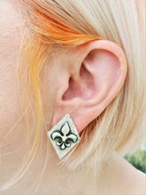 Load image into Gallery viewer, Stud Earring